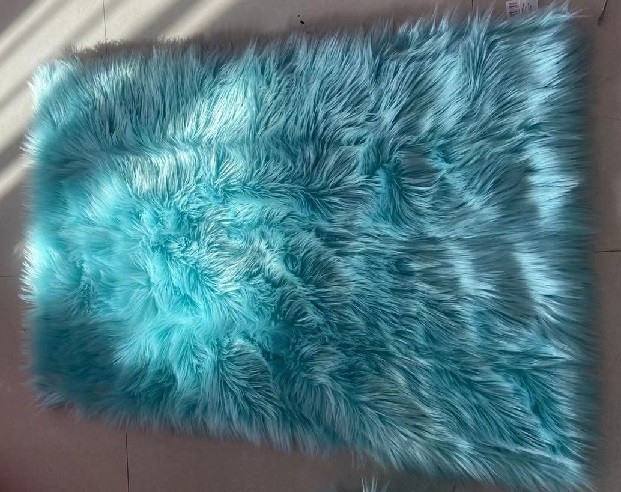 Manta suave estupenda azul clara de la piel de imitación de la felpa de las alfombras del poliéster de los 90x150cm